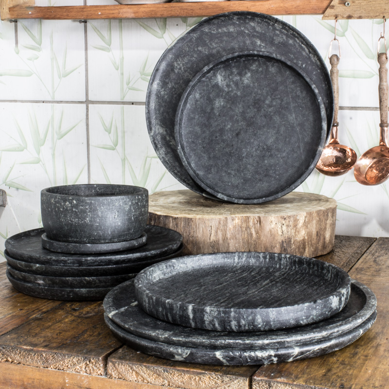 Aparelho de Jantar em Pedra-Sabão (8 lugares)