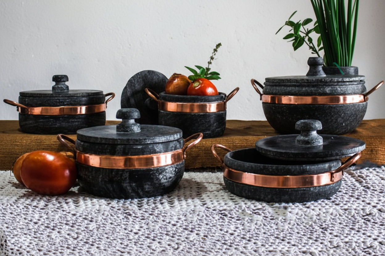 Conjunto 5 Panelas de Pedra Sabão 0,8L | 1L | 1,5L | 2L + Brinde