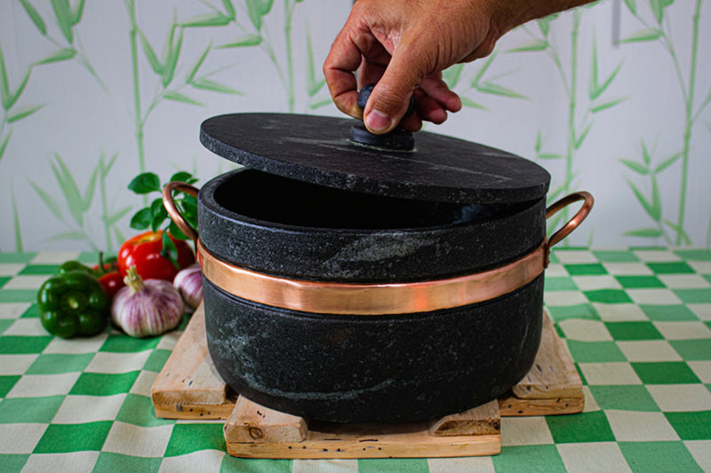 Panela de Pedra Sabão 4 Litros